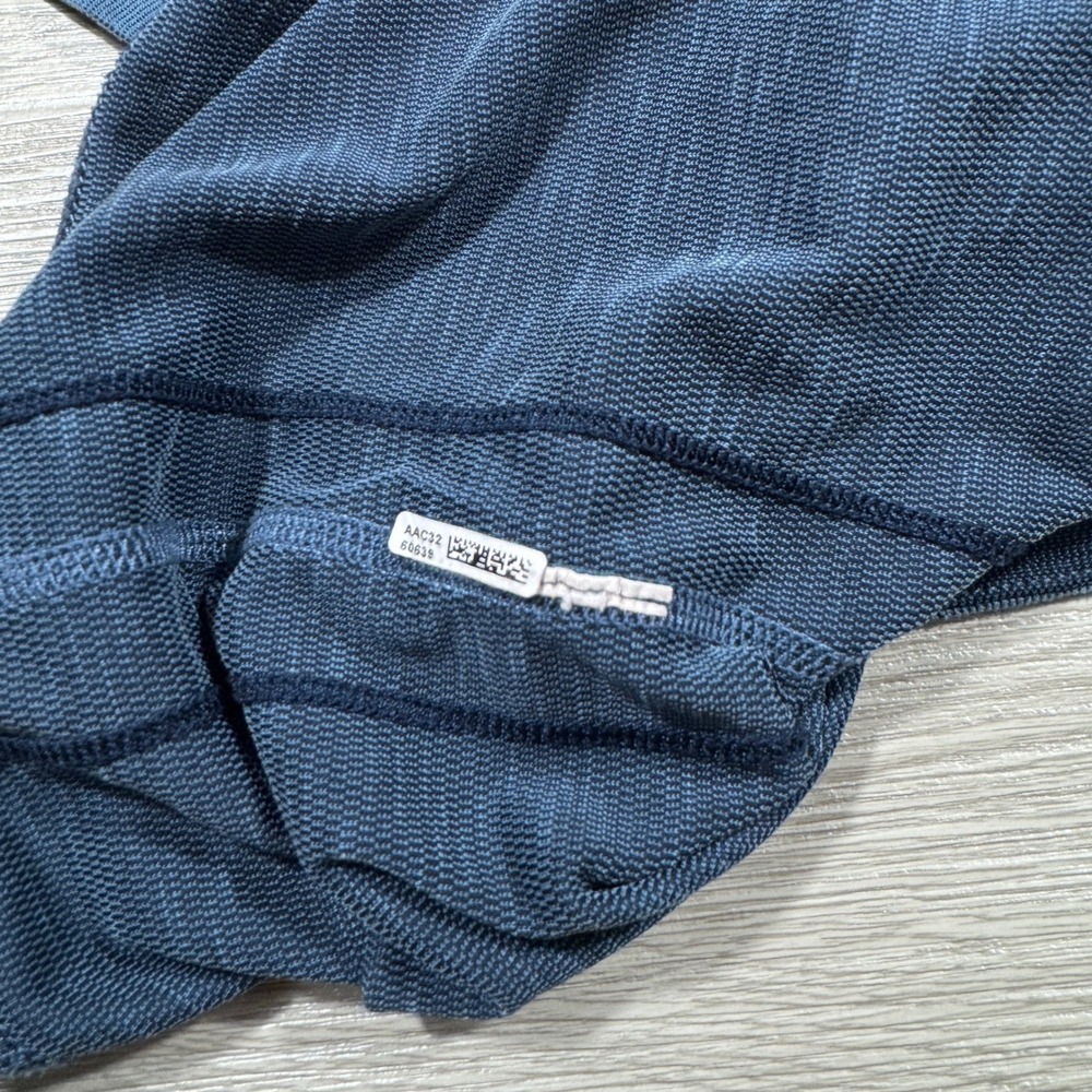Tommy Bahama Mens T-Shirt Approx XL Blue Space Dye Short Sleeve Marlin Logo - Picture 7 of 7